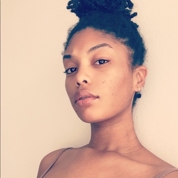 Meet your Posher, Diamond - Picture 1 of 1